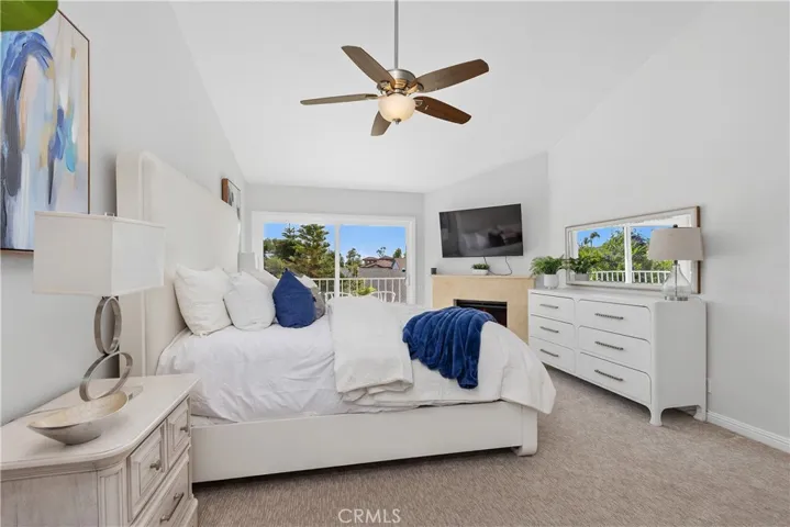 31 Columbus, Irvine, California 92620