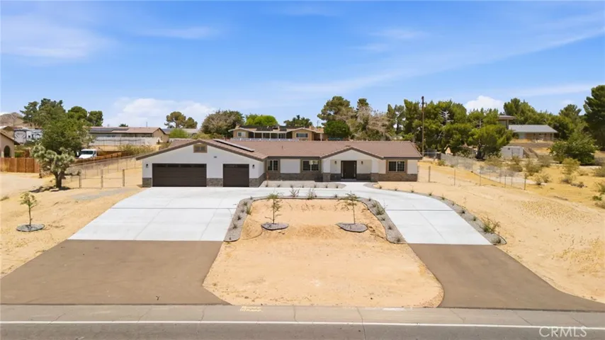 14685 Apple Valley Road, Apple Valley, California 92307