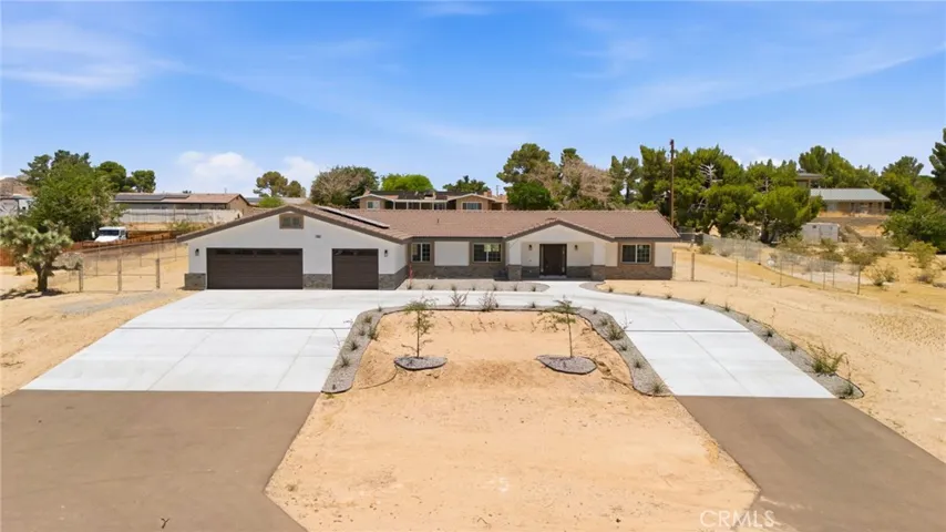 14685 Apple Valley Road, Apple Valley, California 92307
