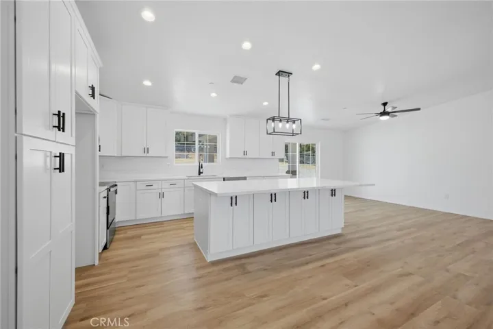 14685 Apple Valley Road, Apple Valley, California 92307