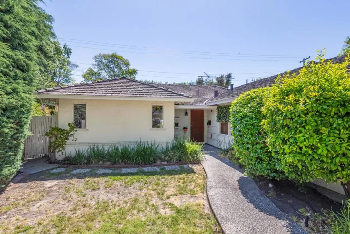 158 Walter Hays Drive, Palo Alto, California 94303