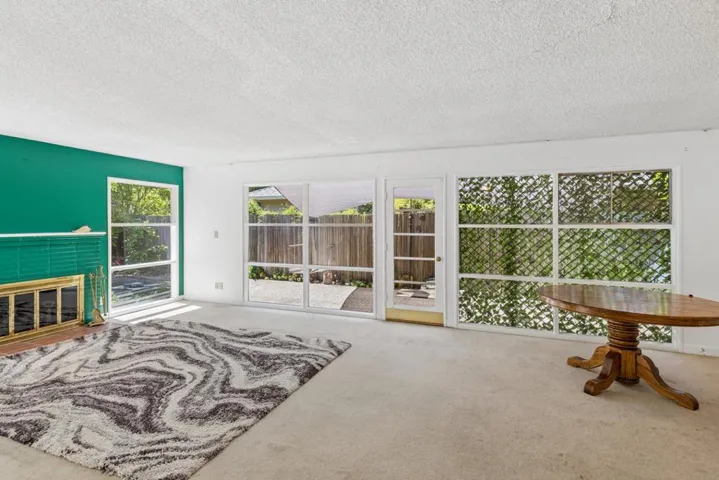 158 Walter Hays Drive, Palo Alto, California 94303