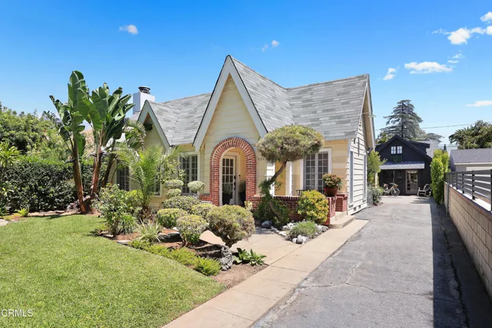 Front Cottage