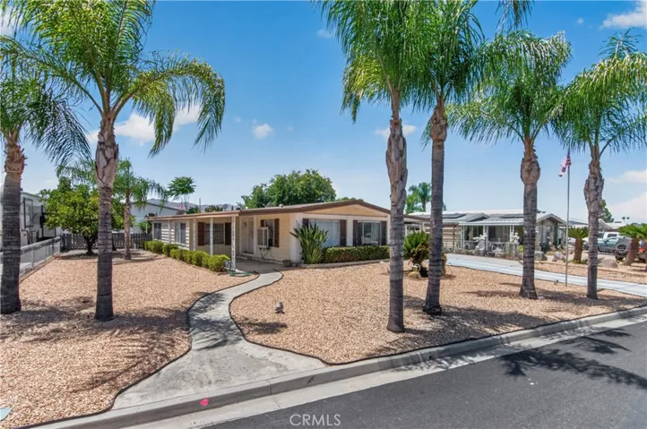 43815 Acacia, Hemet, California 92544