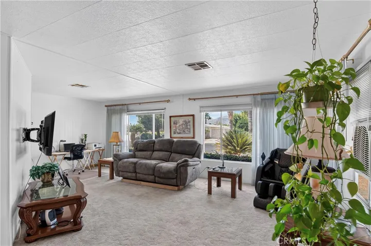 43815 Acacia, Hemet, California 92544