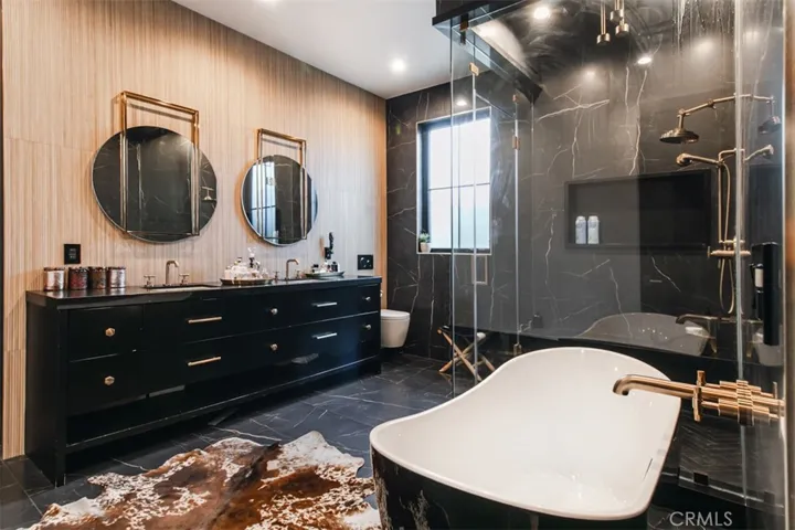 6207 Babcock, North Hollywood, California 91606
