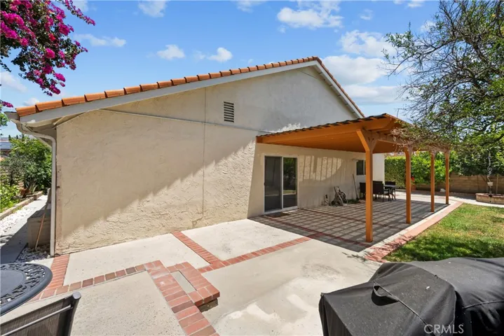 13171 Constable, Granada Hills, California 91344