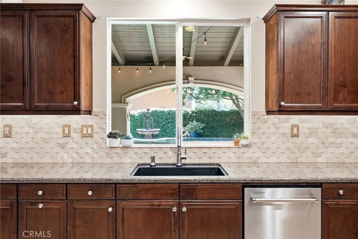 Kitchen 5