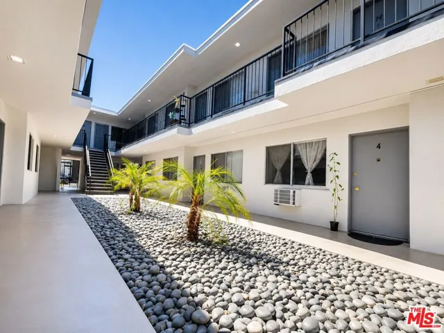 7356 Haskell Avenue, Van Nuys, California 91406