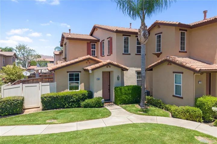 3374 Wind Chime Lane, Perris, California 92571 — photo 4
