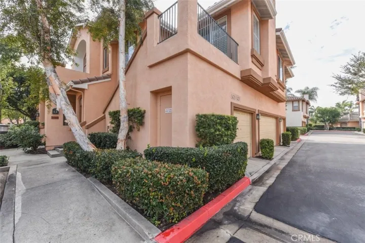 3400 Ladrillo Aisle, Irvine, California 92606