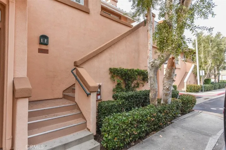 3400 Ladrillo Aisle, Irvine, California 92606