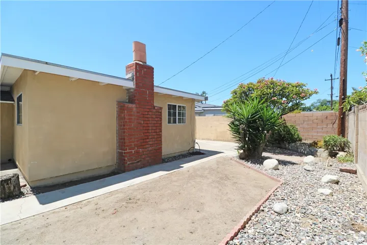 721 N Milford Street, Orange, California 92867