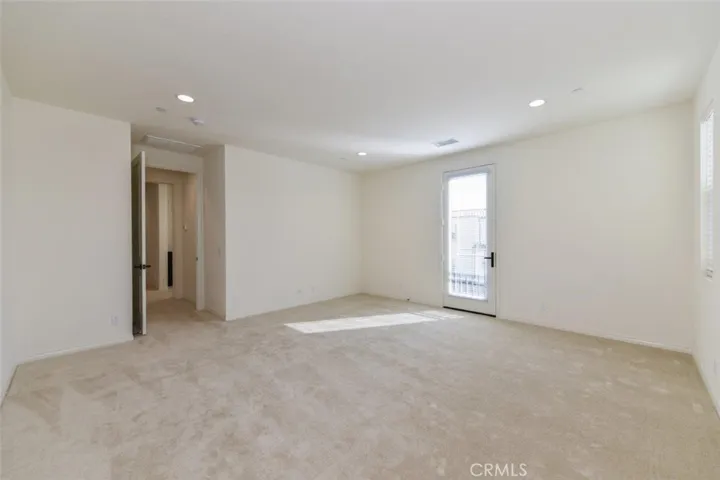 117 Halo, Irvine, California 92618