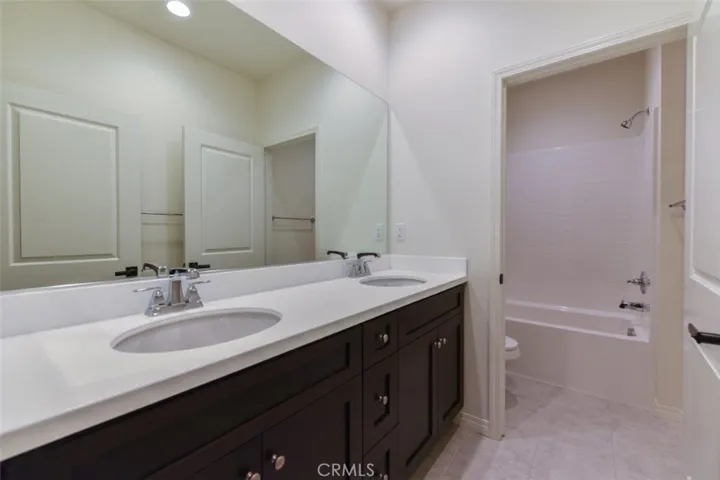 117 Halo, Irvine, California 92618