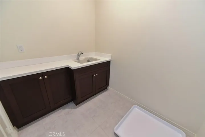 117 Halo, Irvine, California 92618