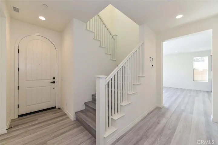 117 Halo, Irvine, California 92618
