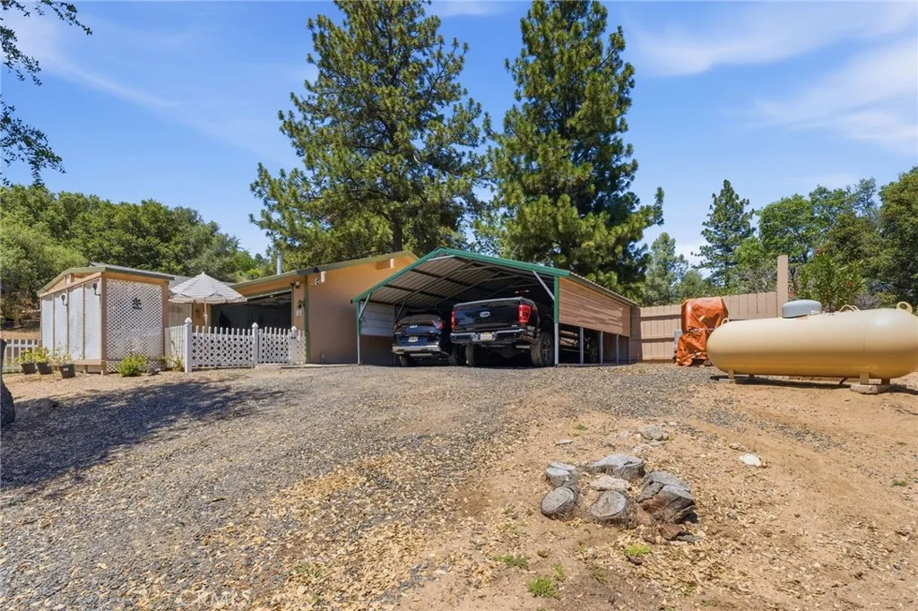 5811 Illilouette Falls, Mariposa, California 95338 — photo 5