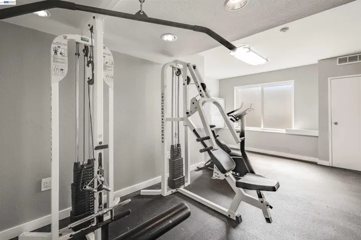 2505 Miramar Ave 114, Castro Valley, California 94546