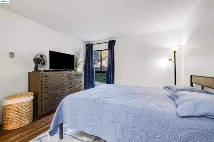 2505 Miramar Ave 114, Castro Valley, California 94546