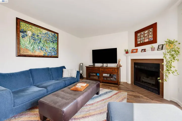 2505 Miramar Ave 114, Castro Valley, California 94546