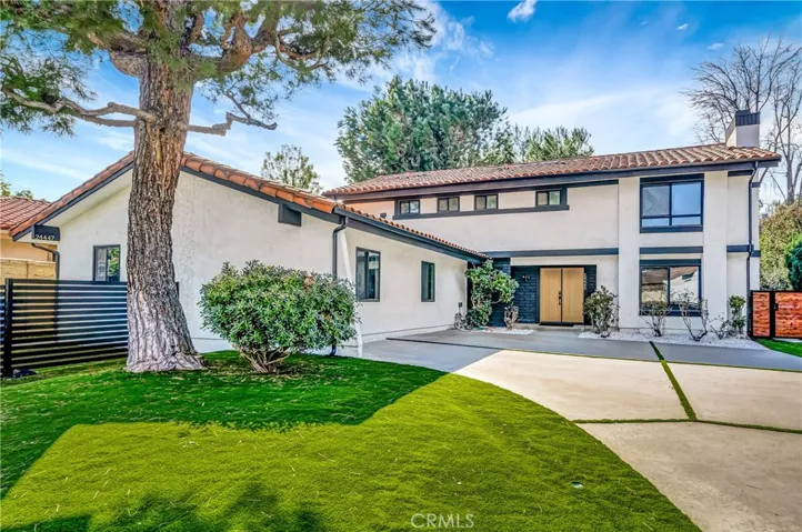 24445 Clipstone, Woodland Hills, California 91367