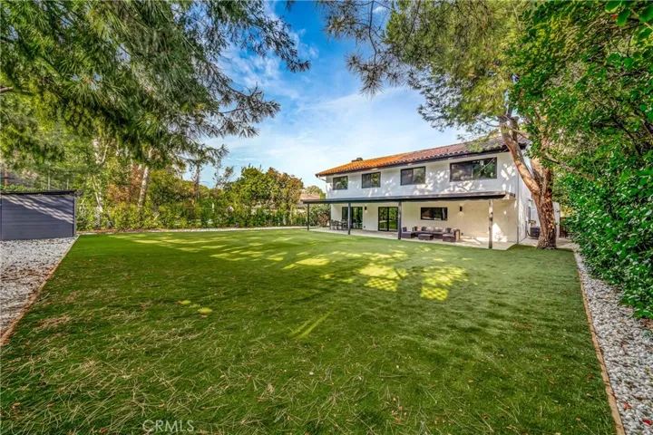 24445 Clipstone, Woodland Hills, California 91367