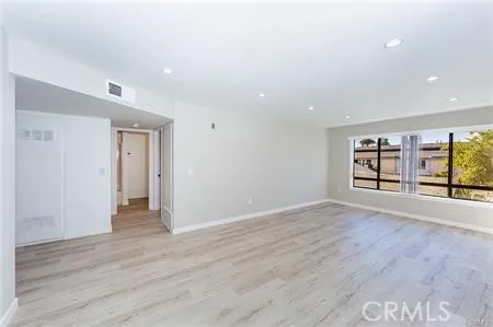 835 E Lomita Avenue 208, Glendale, California 91205