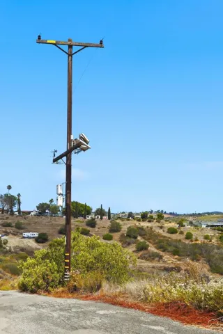 127 210-76/77 Rocking Horse, Escondido, California 92026