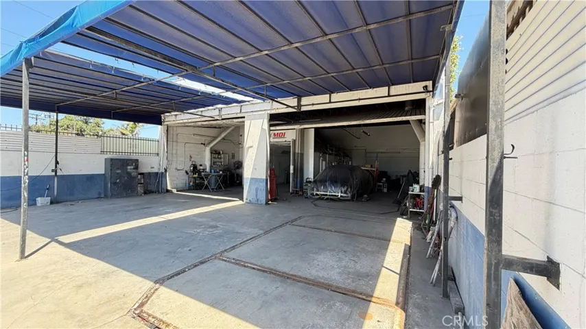 5027 W Rosecrans, Hawthorne, California 90250 — photo 5