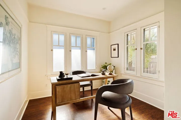 1419 Rolland Curtis Place, Los Angeles, California 90062