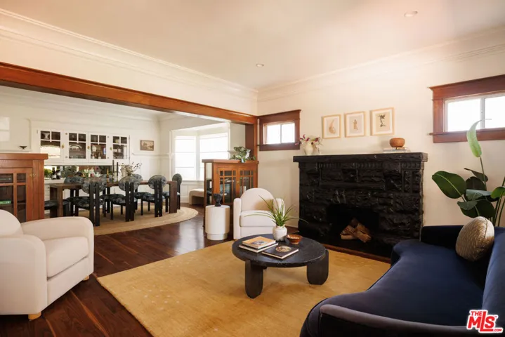 1419 Rolland Curtis Place, Los Angeles, California 90062