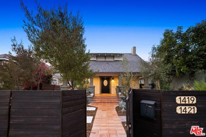 1419 Rolland Curtis Place, Los Angeles, California 90062
