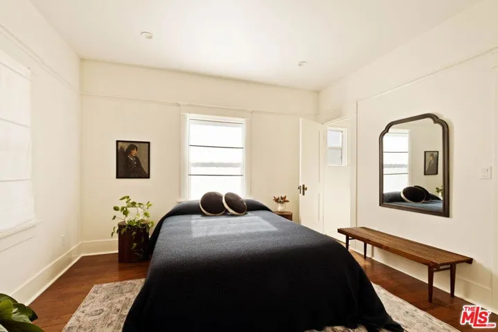 1419 Rolland Curtis Place, Los Angeles, California 90062