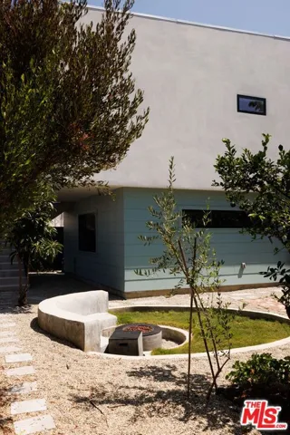 1419 Rolland Curtis Place, Los Angeles, California 90062