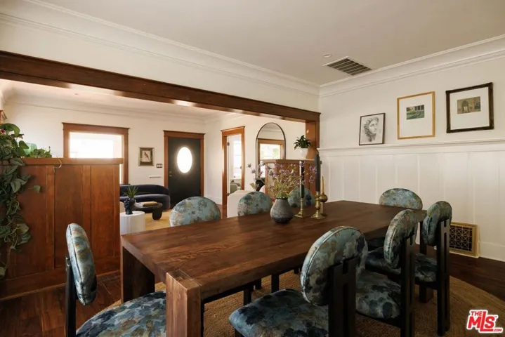 1419 Rolland Curtis Place, Los Angeles, California 90062