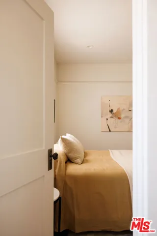 1419 Rolland Curtis Place, Los Angeles, California 90062