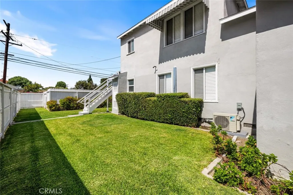 5139 E Carson Street, Long Beach, California 90808 — photo 4