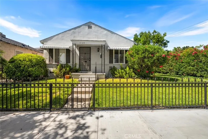 5139 E Carson Street, Long Beach, California 90808