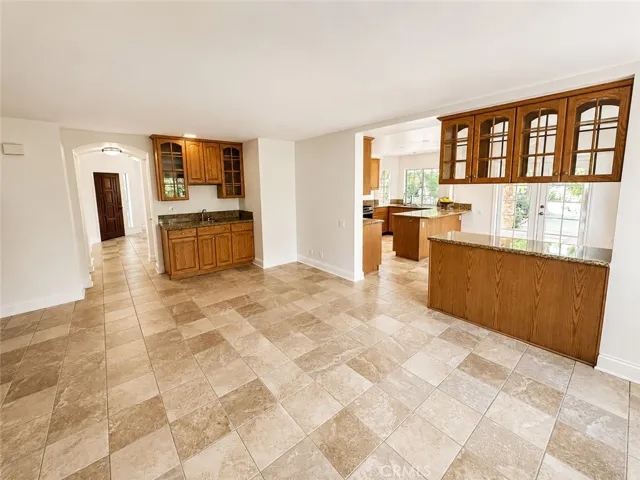Wet bar