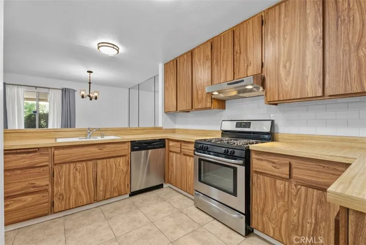 25652 Rimgate Drive 1c, Lake Forest, California 92630