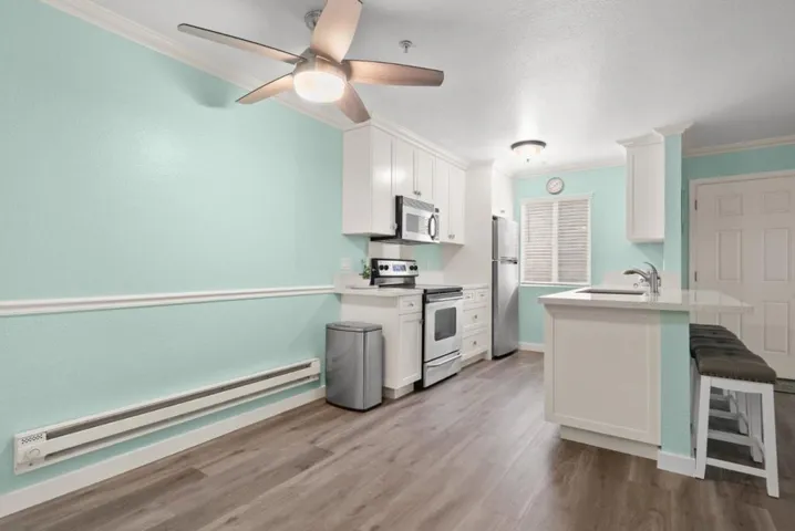 41 Grandview Street 1402, Santa Cruz, California 95060