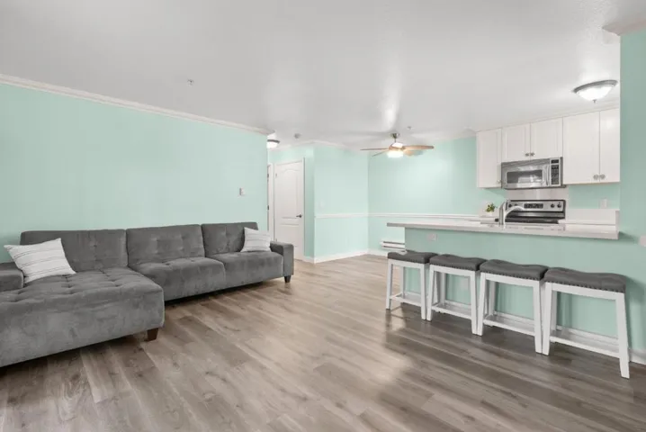 41 Grandview Street 1402, Santa Cruz, California 95060