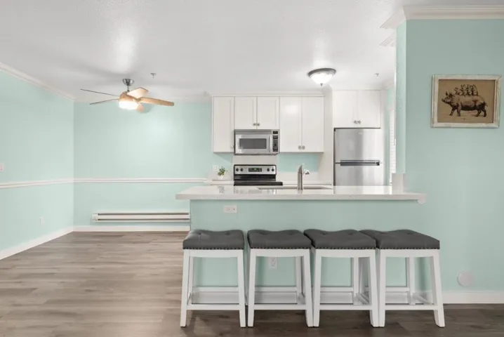 41 Grandview Street 1402, Santa Cruz, California 95060