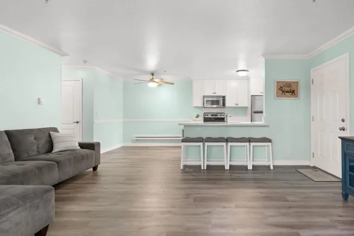 41 Grandview Street 1402, Santa Cruz, California 95060