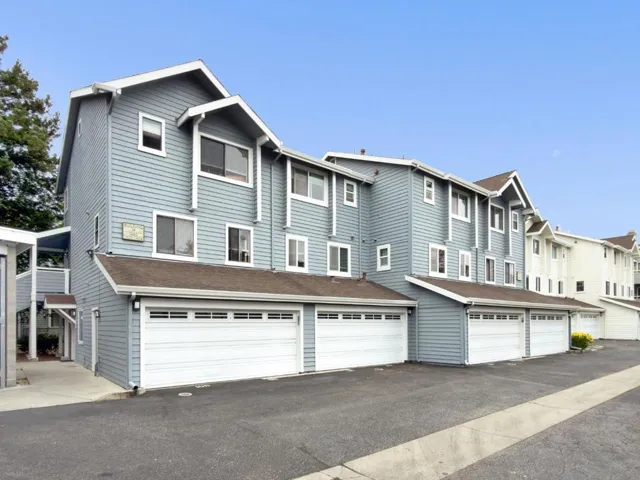 41 Grandview Street 1402, Santa Cruz, California 95060