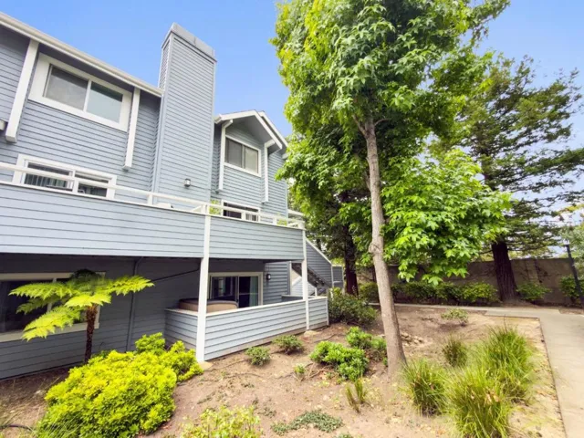 41 Grandview Street 1402, Santa Cruz, California 95060