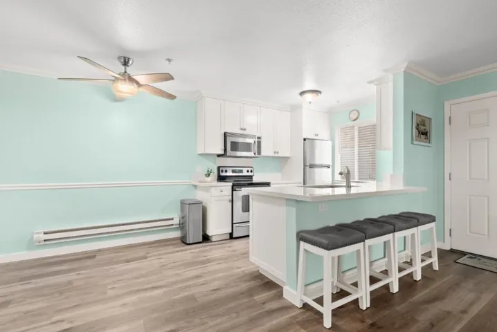 41 Grandview Street 1402, Santa Cruz, California 95060