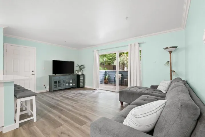 41 Grandview Street 1402, Santa Cruz, California 95060