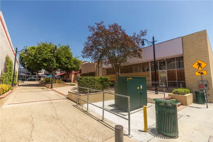 6729 Greenleaf, Whittier, California 90601